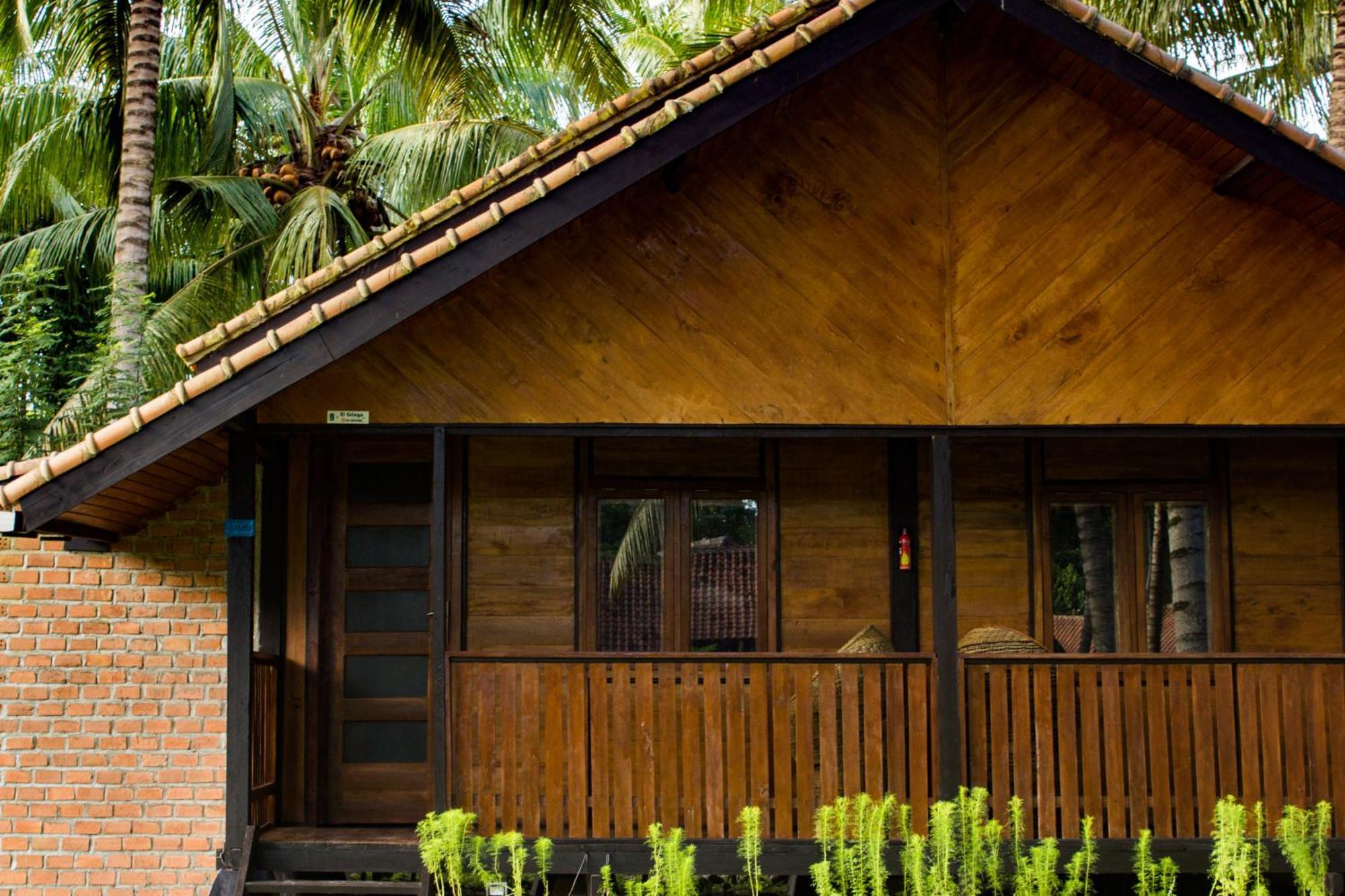 Biha Sumatra Surf Resort מראה חיצוני תמונה